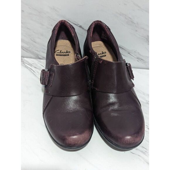 Clark's Women's Burgundy Round Toe Leather Zip side 2" Block Heel Bootie Size 7 - Picture 2 of 7